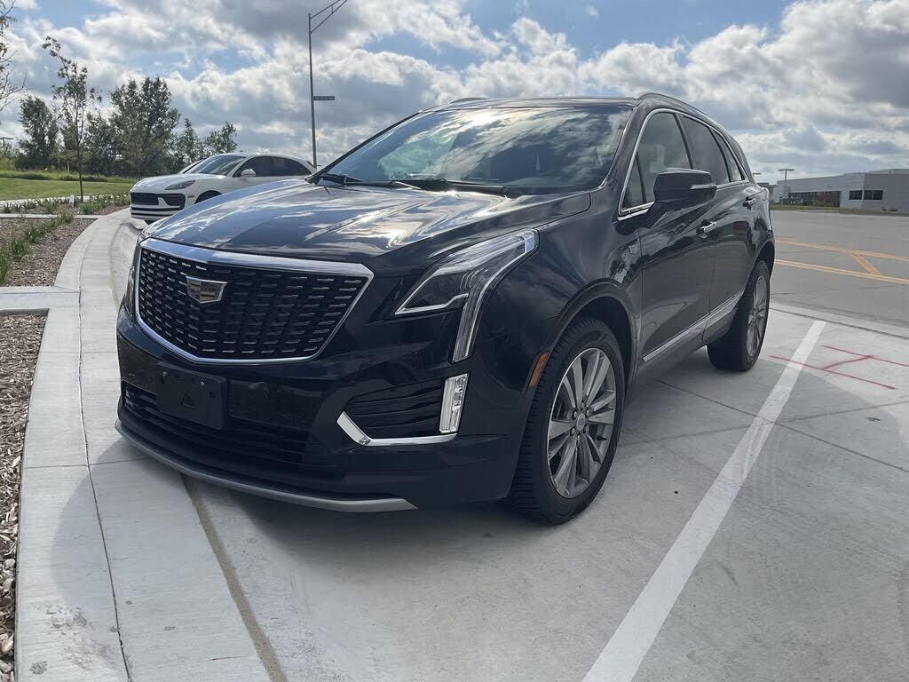 2023 CADILLAC XT5