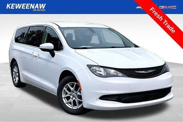 2022 CHRYSLER Pacifica