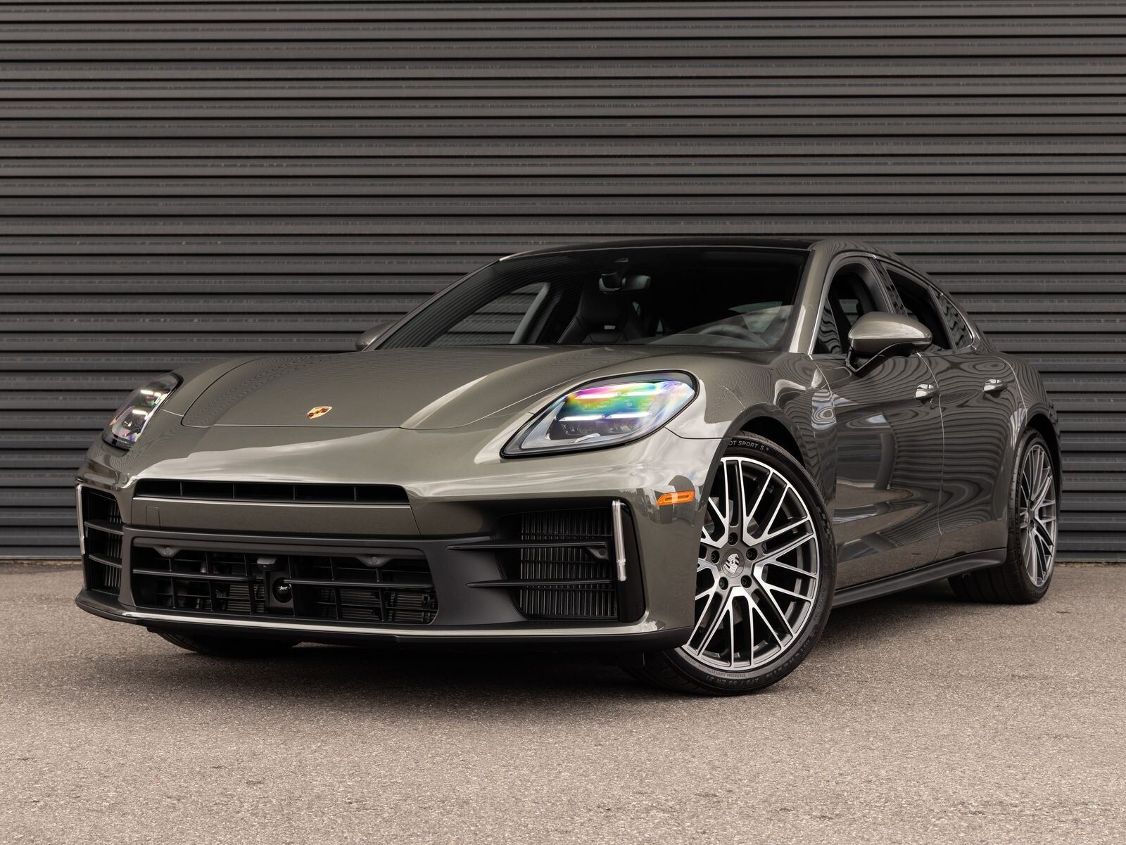 2026 PORSCHE Panamera