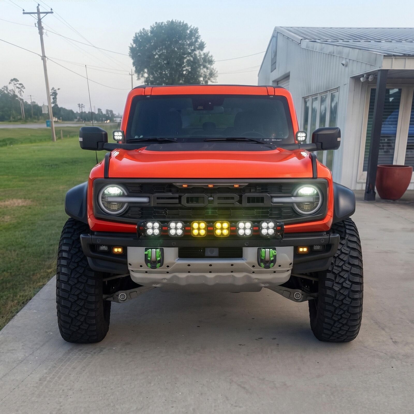2023 FORD Bronco