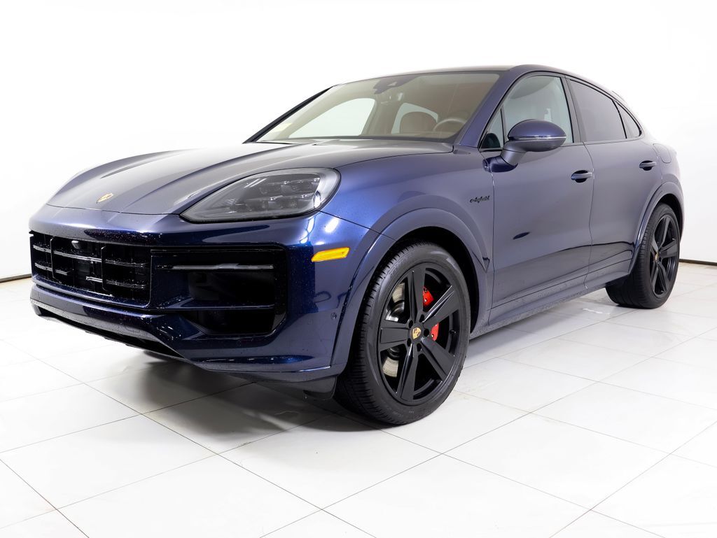 2026 PORSCHE Cayenne