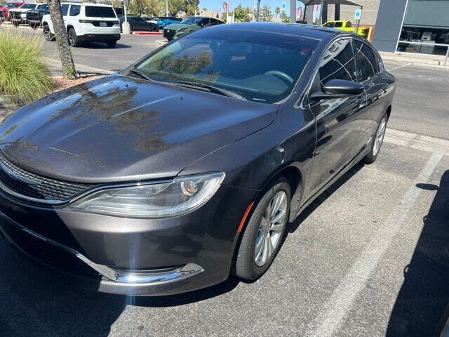 2016 CHRYSLER 200