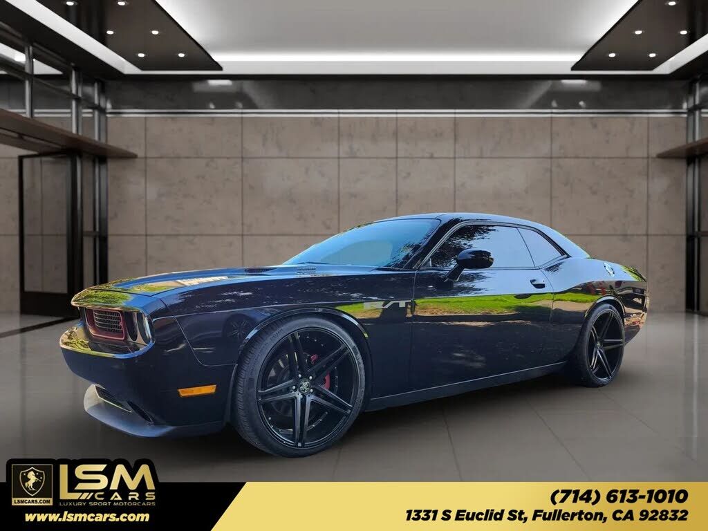 2013 DODGE Challenger
