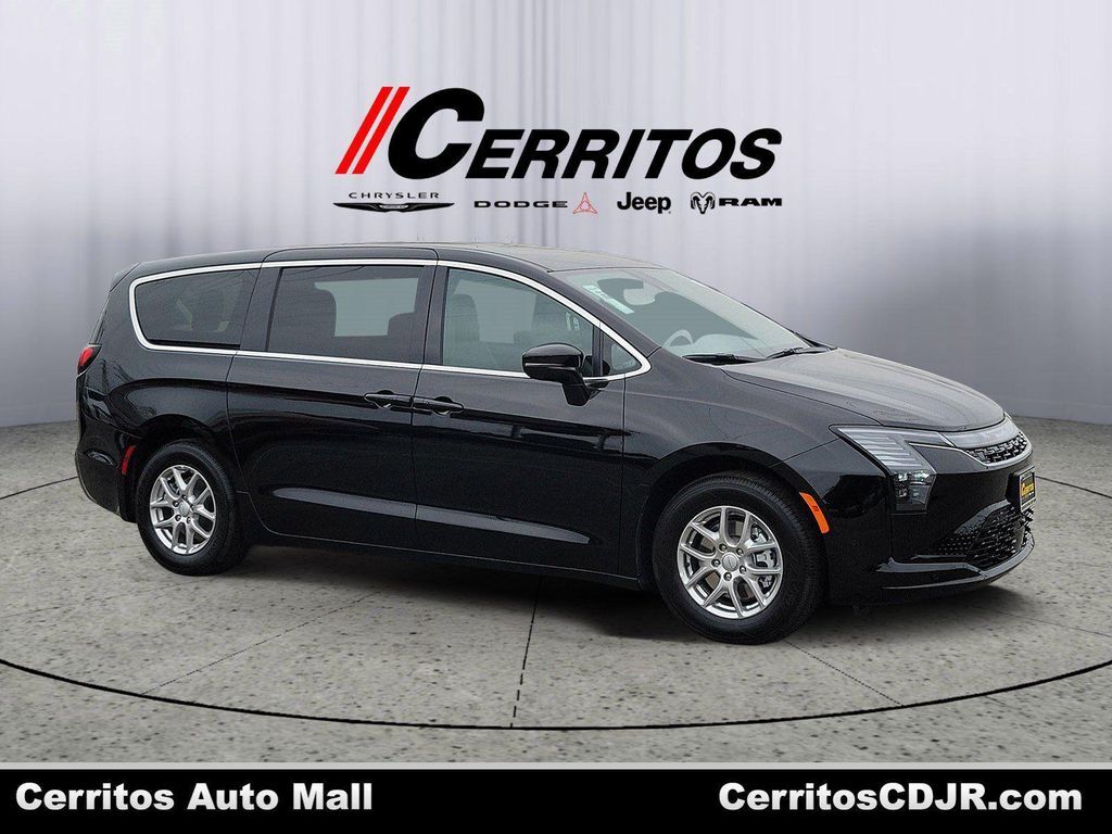 2027 CHRYSLER Pacifica