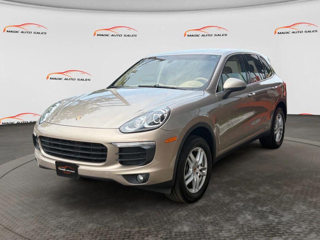 2016 PORSCHE Cayenne