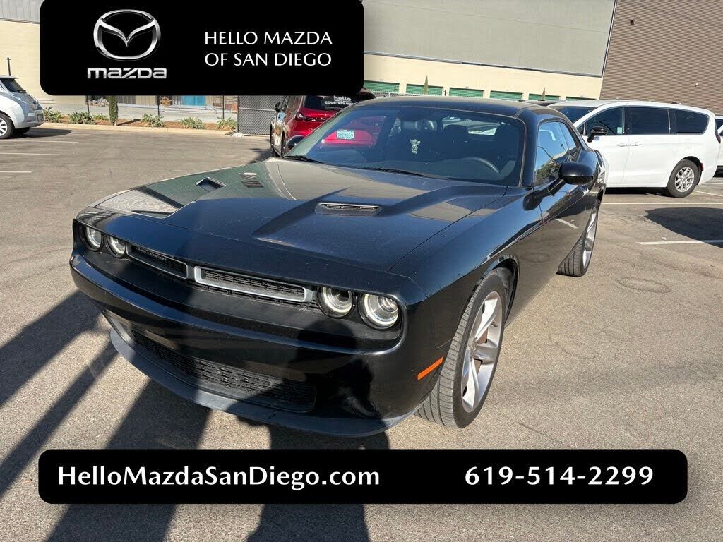 2015 DODGE Challenger