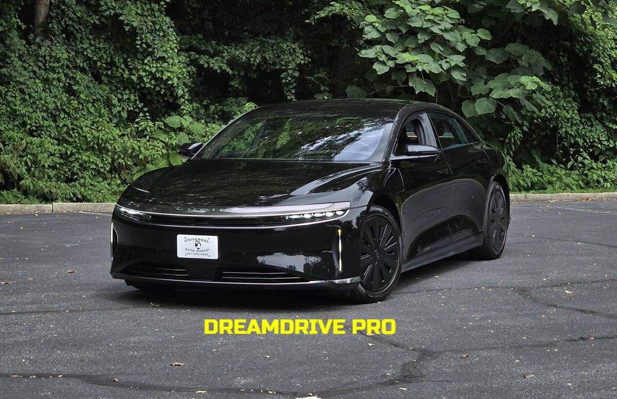 2025 LUCID Air