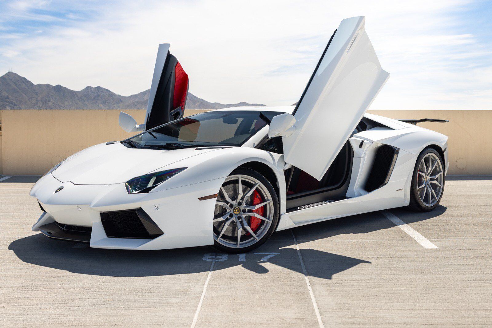 2015 LAMBORGHINI Aventador