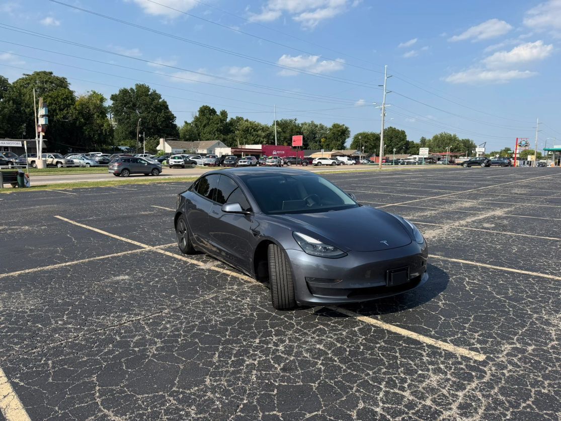 2021 TESLA Model 3