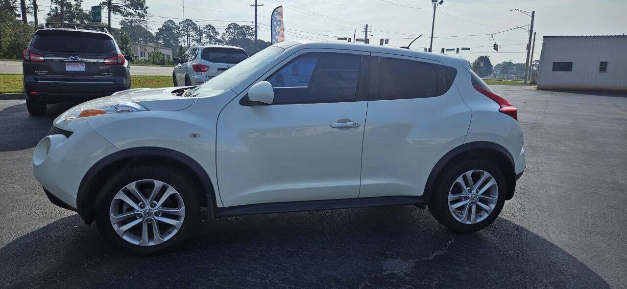 2011 NISSAN Juke
