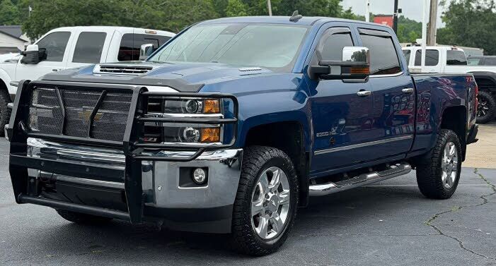 2018 CHEVROLET Silverado