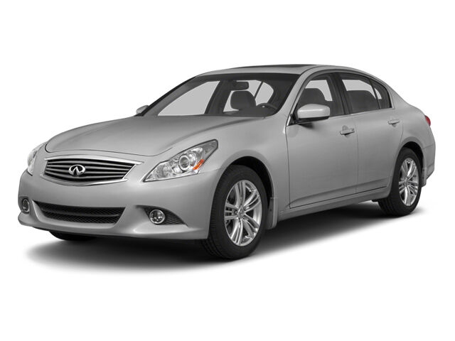 2013 INFINITI G37