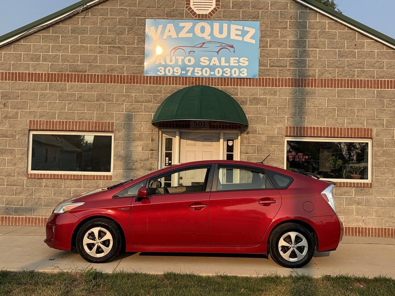 2013 TOYOTA PRIUS