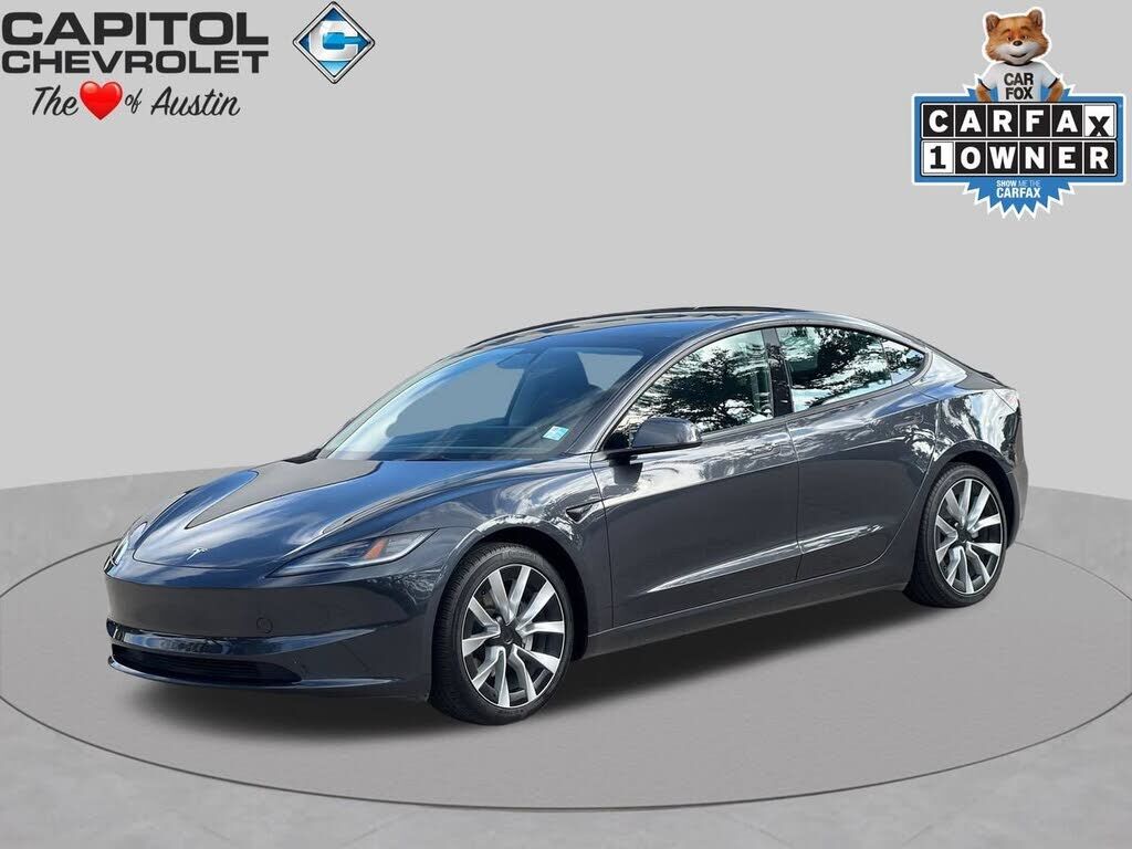 2024 TESLA Model 3