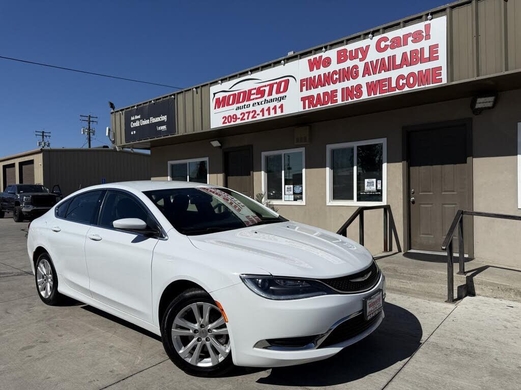 2015 CHRYSLER 200