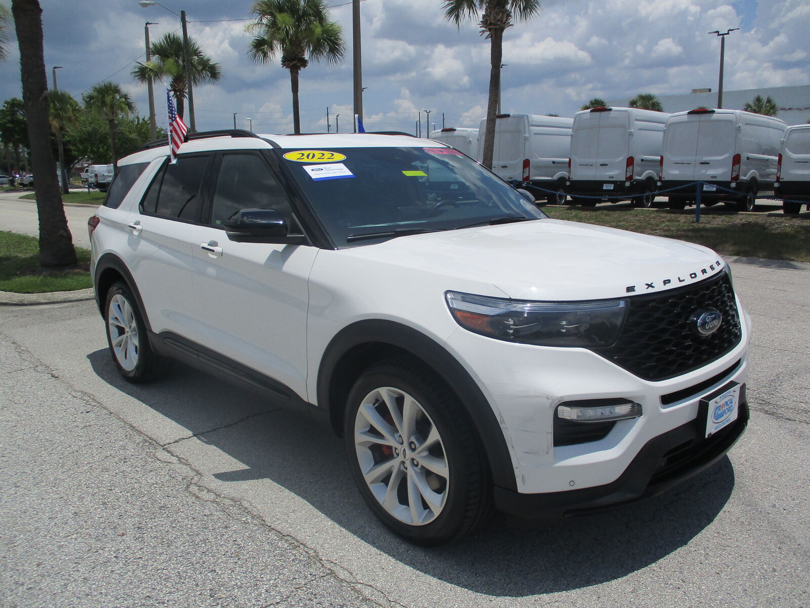 2022 FORD Explorer