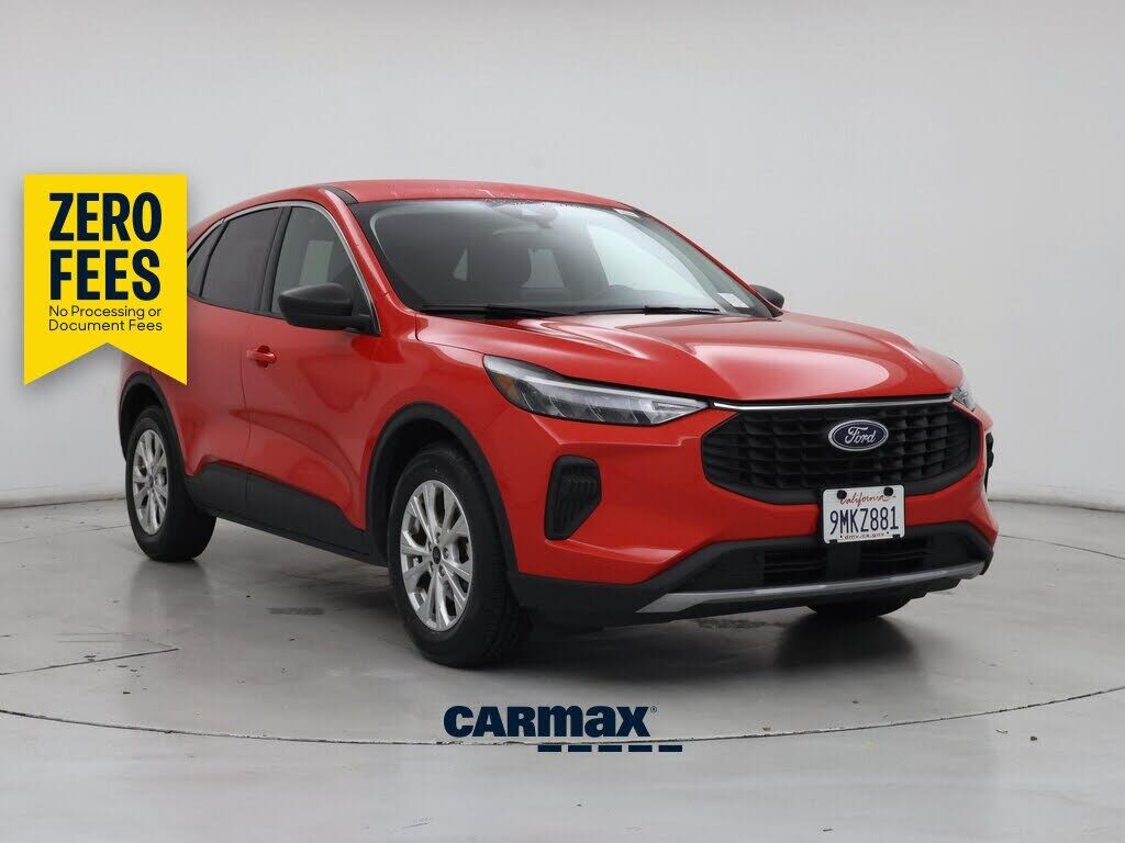 2024 FORD Escape