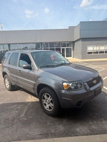 2005 FORD Escape