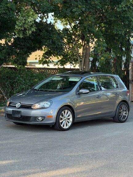 2014 VOLKSWAGEN Golf