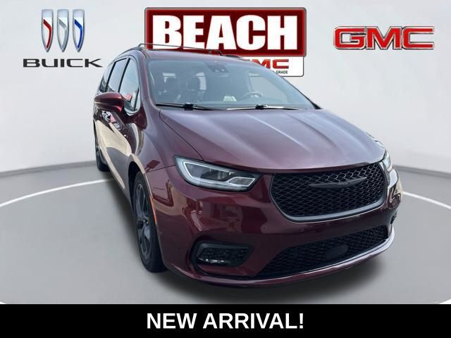2022 CHRYSLER Pacifica