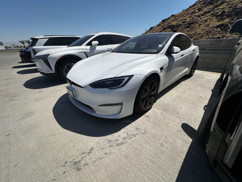 2022 TESLA Model S