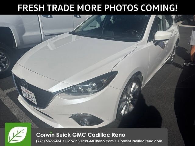 2015 MAZDA Mazda3