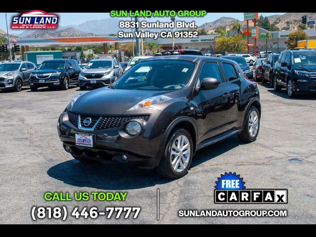 2011 NISSAN Juke