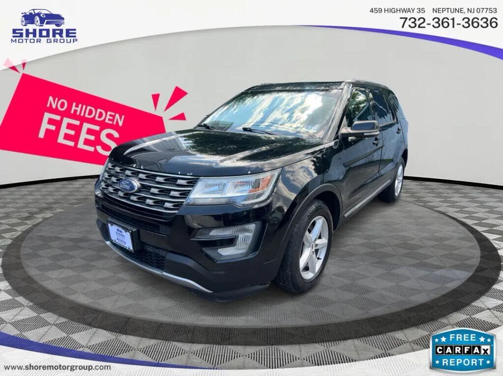 2017 FORD Explorer