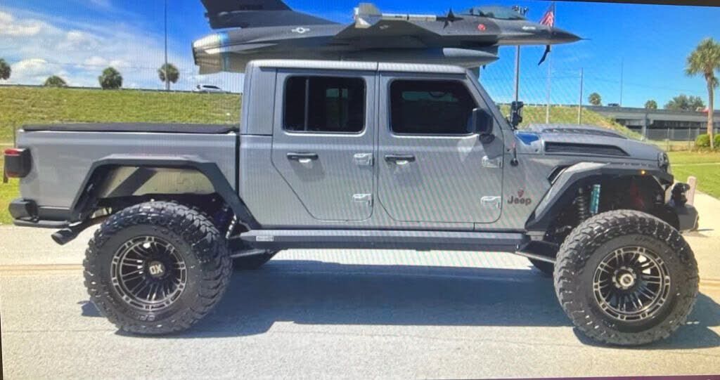 2020 JEEP Gladiator