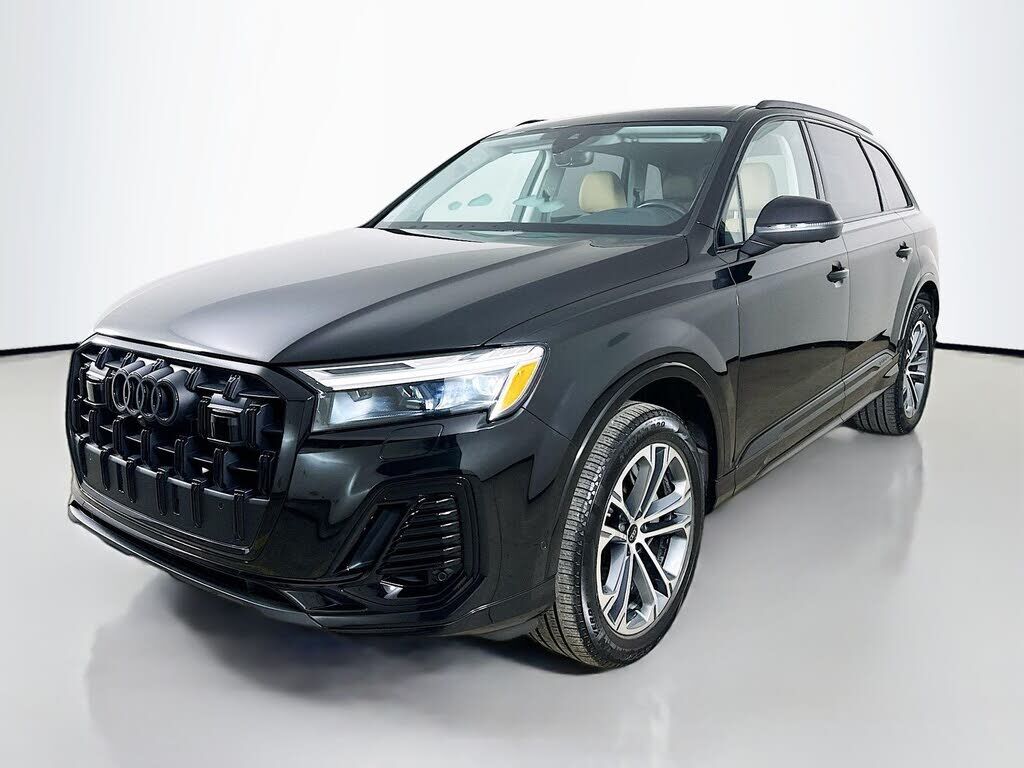 2025 AUDI Q7