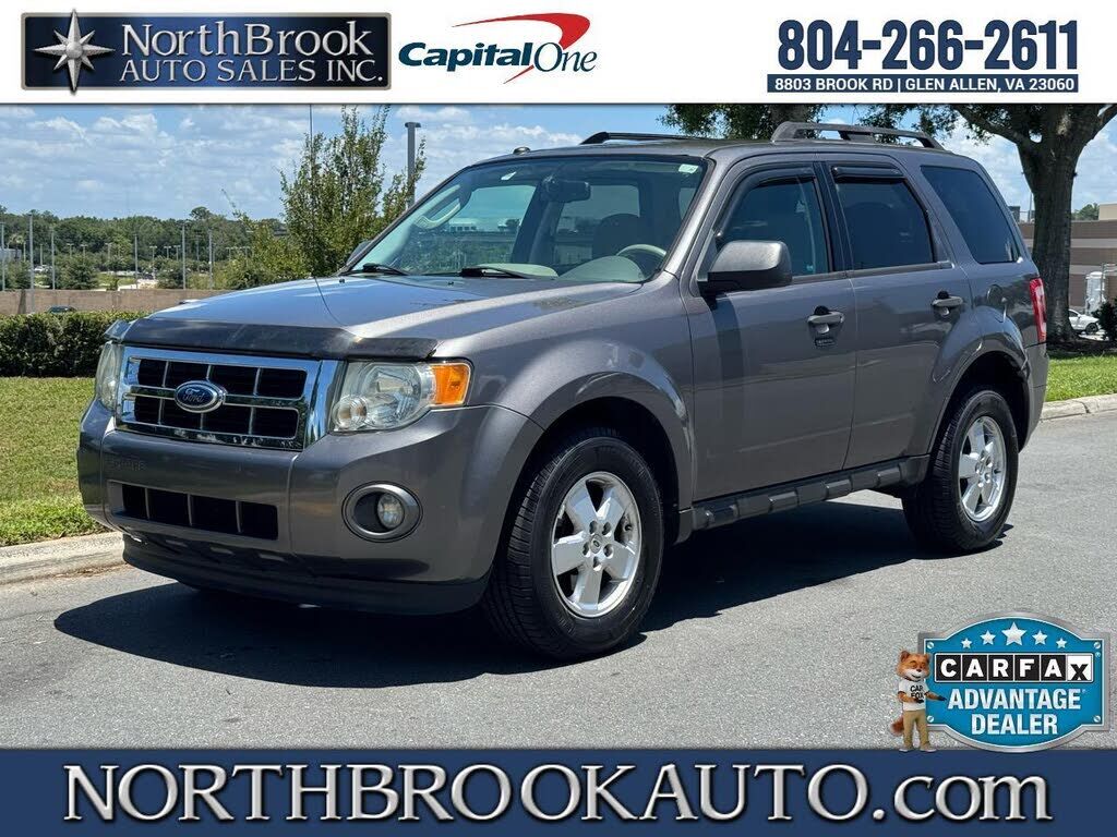 2011 FORD Escape