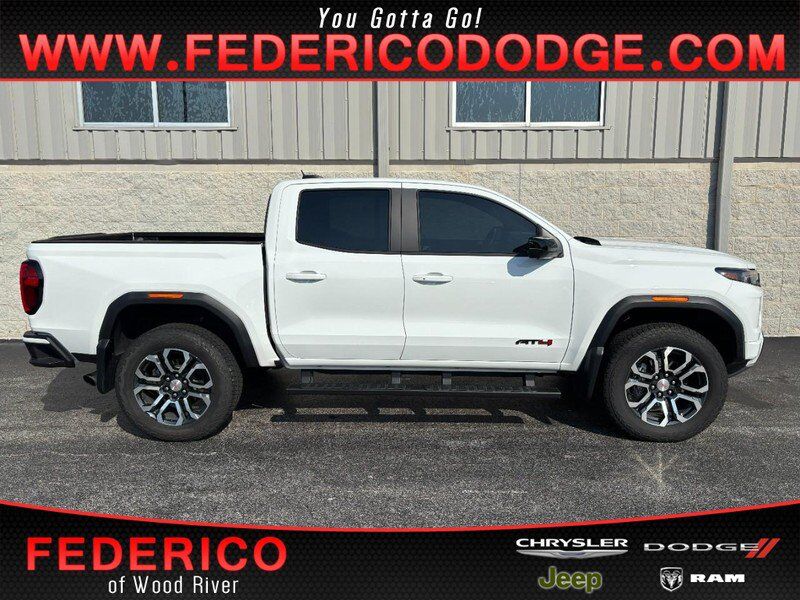 2024 GMC Canyon