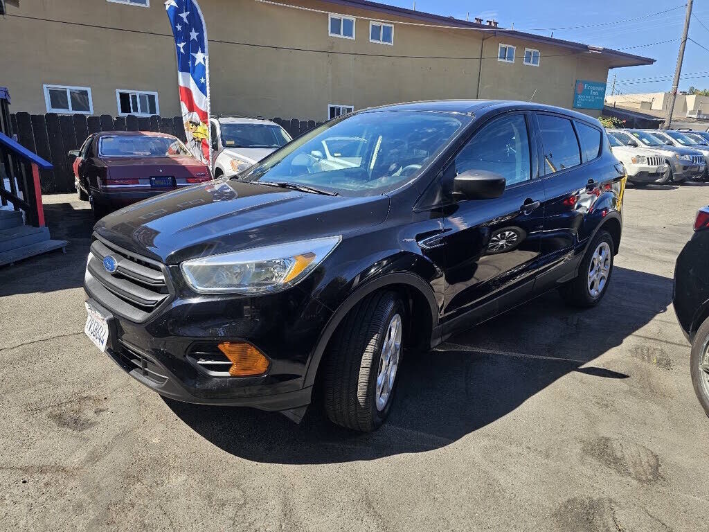 2017 FORD Escape