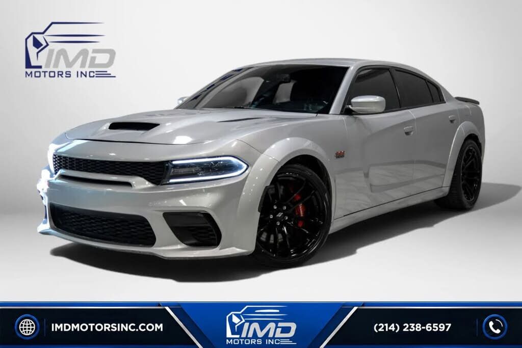 2020 DODGE Charger