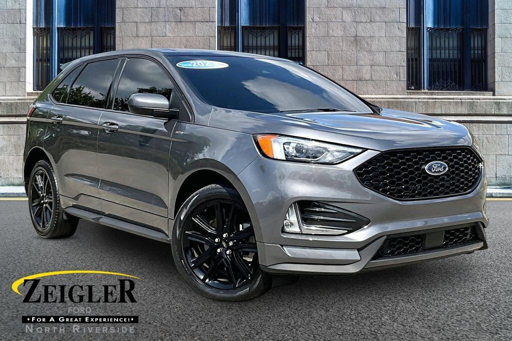 2023 FORD Edge