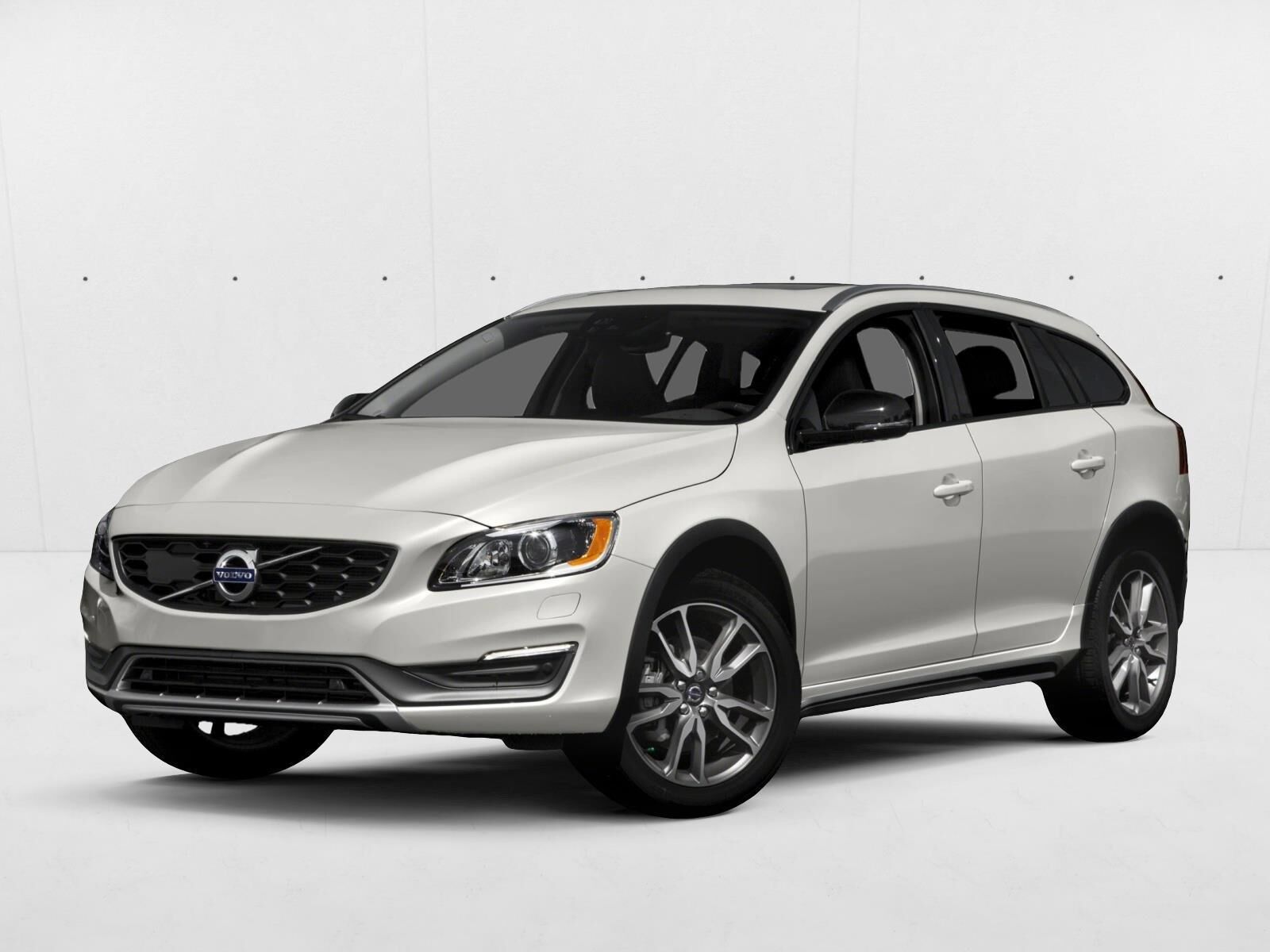 2016 VOLVO V60CC