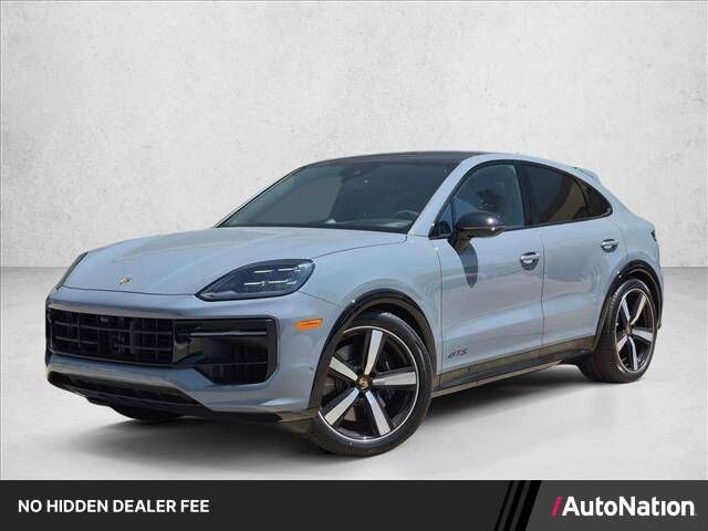 2025 PORSCHE Cayenne
