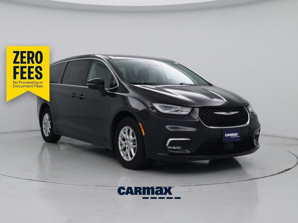 2023 CHRYSLER Pacifica