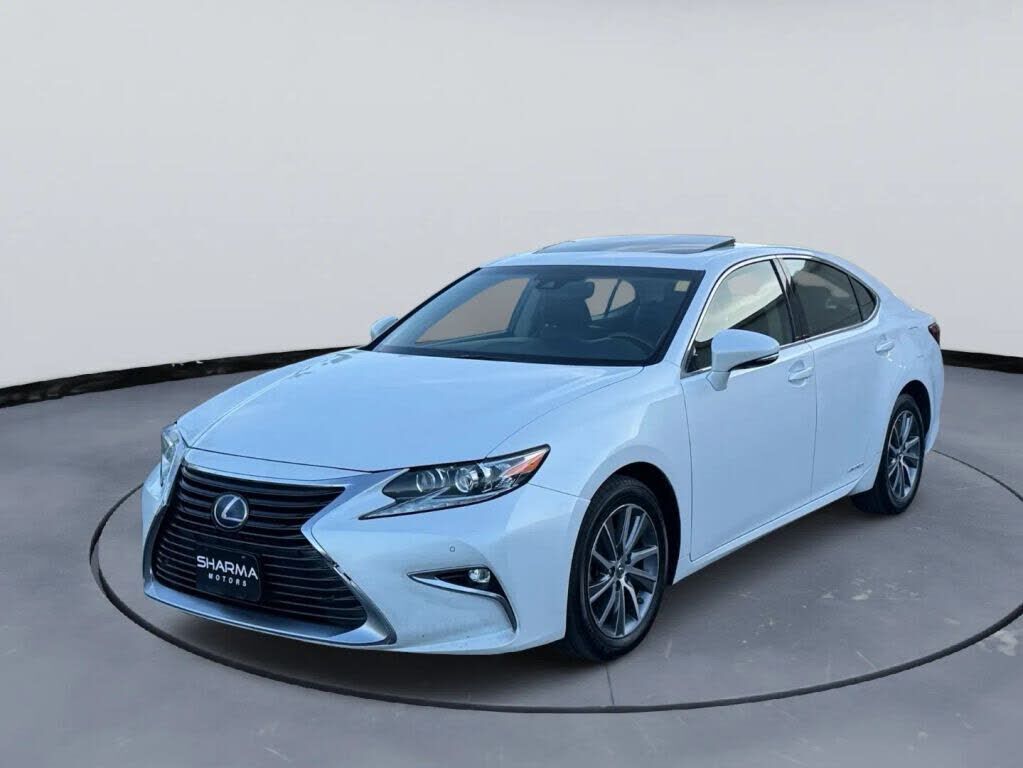 2018 LEXUS ES