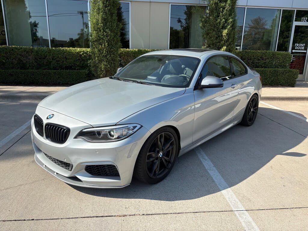 2016 BMW M2