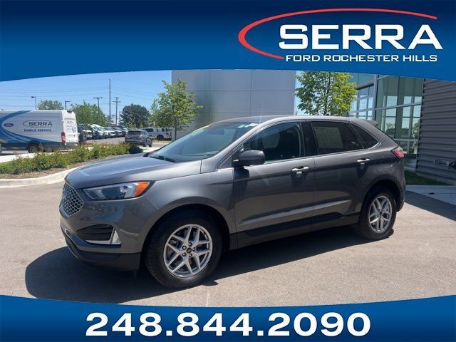2023 FORD Edge