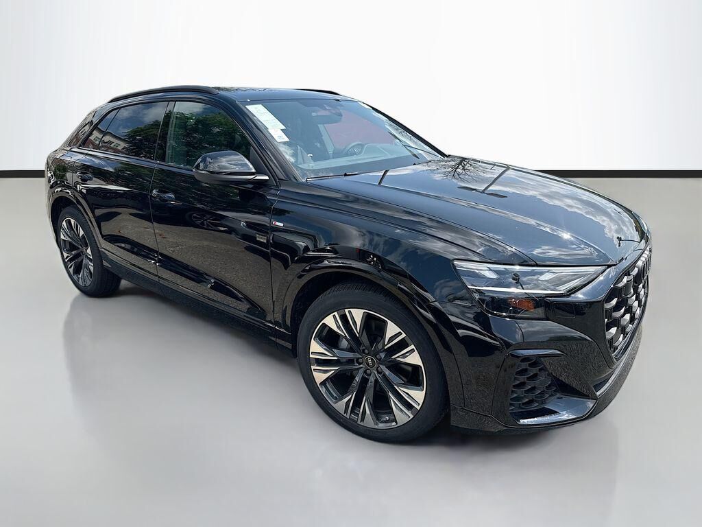 2026 AUDI Q8
