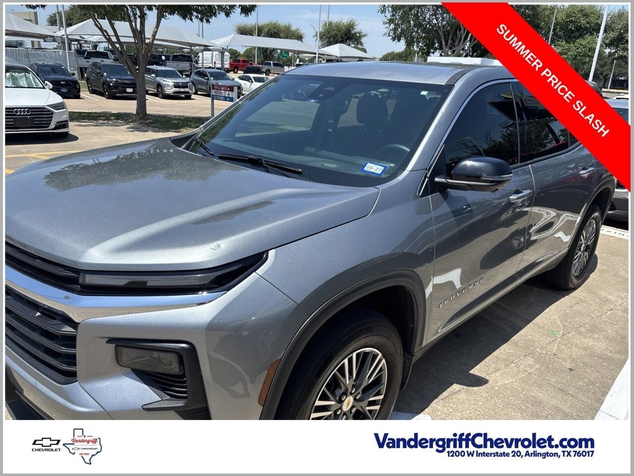2024 CHEVROLET Traverse