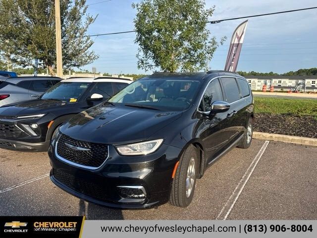 2023 CHRYSLER Pacifica