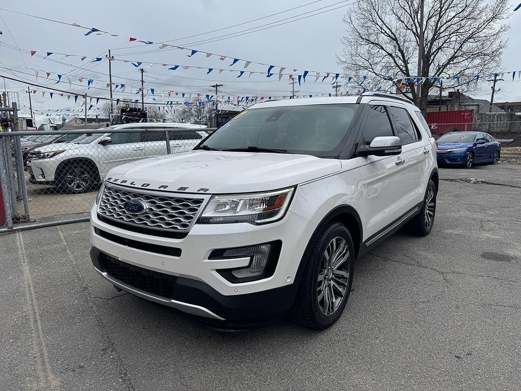 2017 FORD Explorer