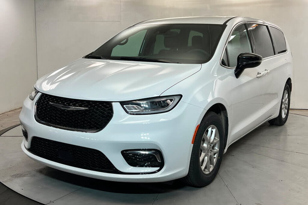 2025 CHRYSLER Pacifica