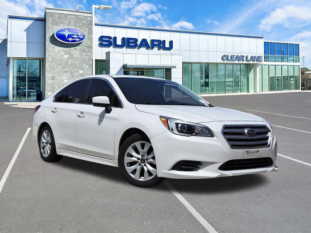 2015 SUBARU Legacy