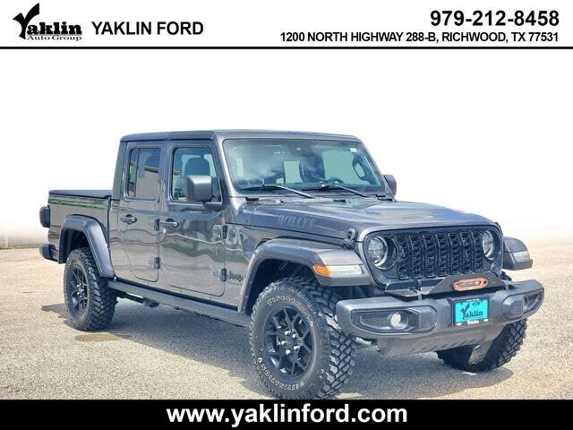 2024 JEEP Gladiator