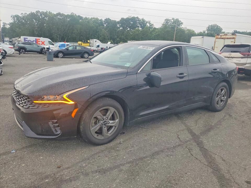 2023 KIA K5