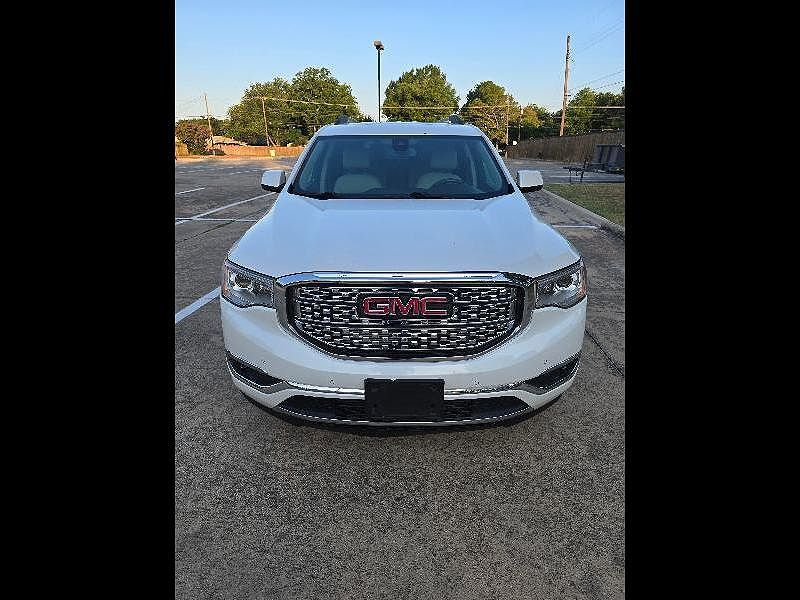 2018 GMC Acadia